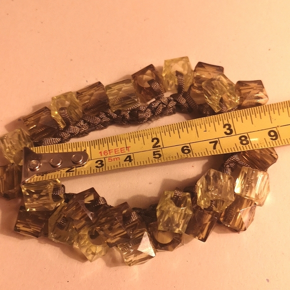 Woven beaded elasticated bracelet 🧱🔥 - Picture 3 of 3